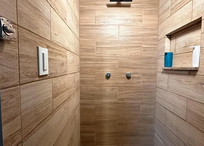 Polanco Mp 2 Capsule hotel *